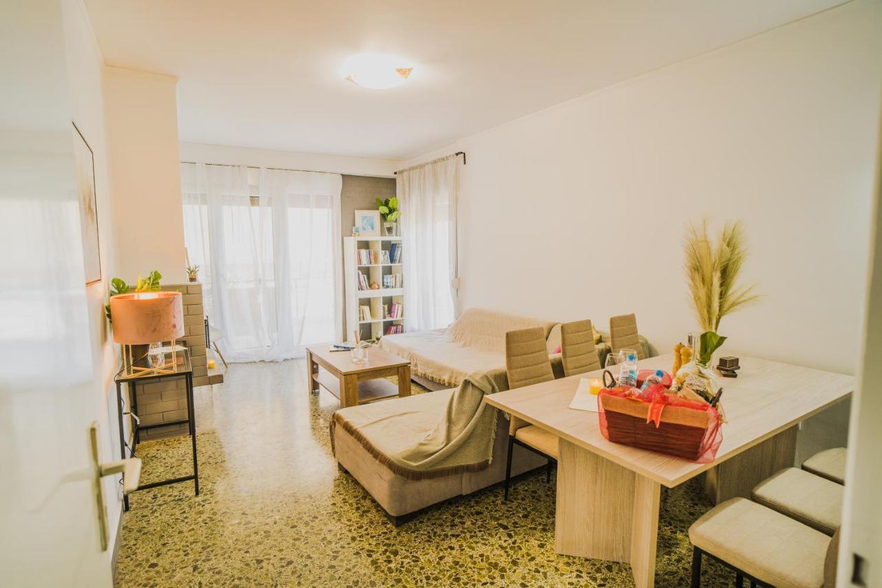Green Apartment Ground Floor Feel Like Home Properties Saronida Eksteriør bilde